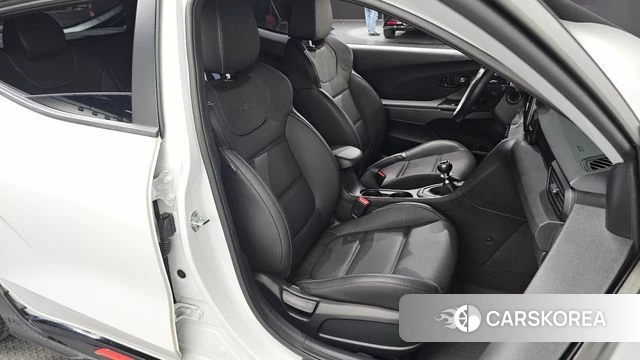 Hyundai Veloster (JS) id 4992966 из Кореи 18