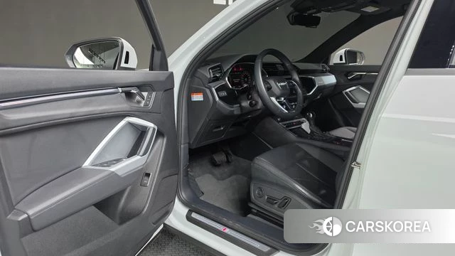 Audi Q3 (F3) id 4986031 из Кореи 18