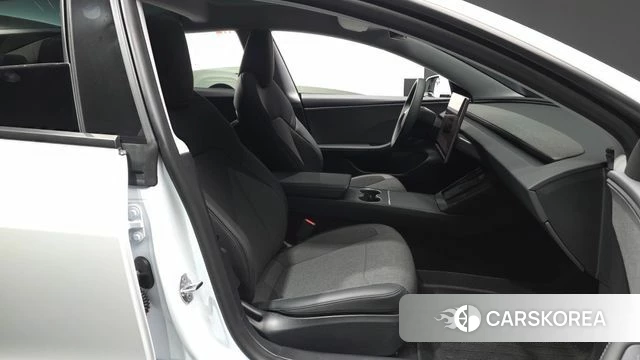 Tesla Model 3 id 5025887 из Кореи 18