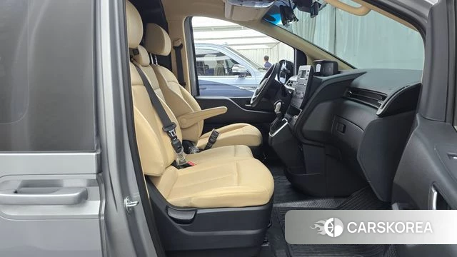 Hyundai Staria id 4792491 из Кореи 18