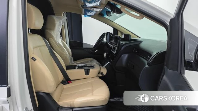 Hyundai Staria id 4752929 из Кореи 18