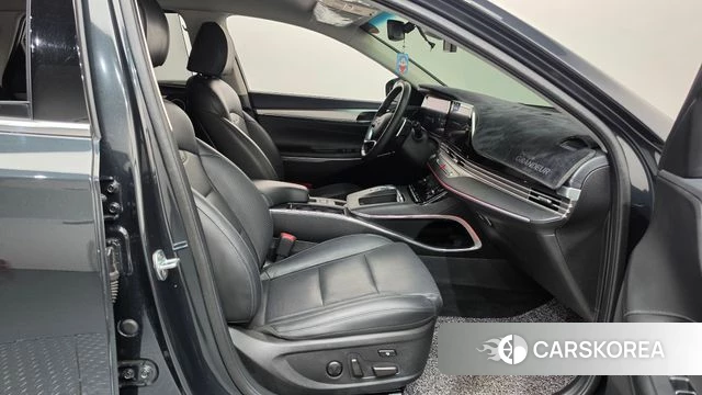 Hyundai The New Grandeur IG id 5018335 из Кореи 18