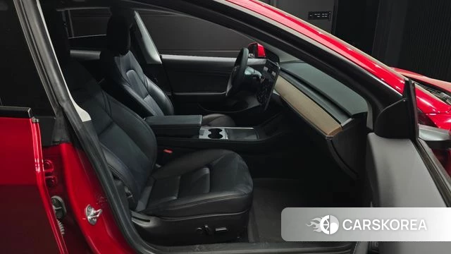 Tesla Model 3 id 4736653 из Кореи 18