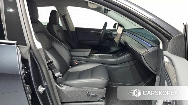 Tesla Model Y id 4950115 из Кореи 18
