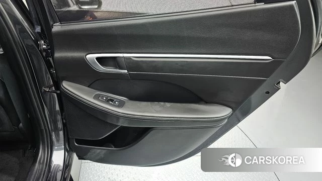 Hyundai Sonata D Edge (DN8) id 5026330 из Кореи 18