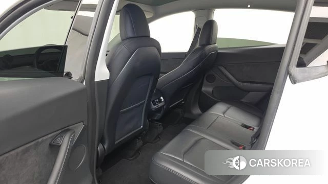 Tesla Model Y id 4692335 из Кореи 18