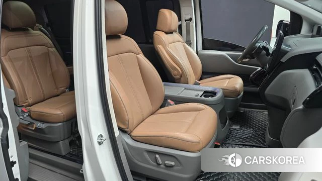 Hyundai Staria id 4657288 из Кореи 18