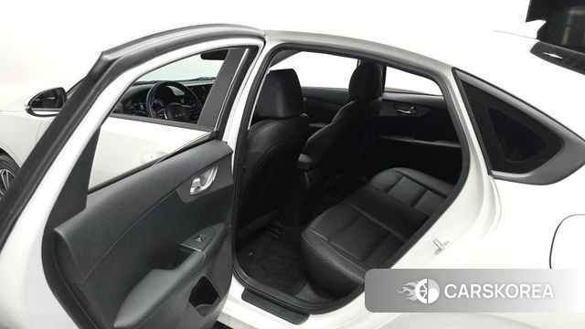 Kia The New K3 2nd generation id 4784178 из Кореи 18
