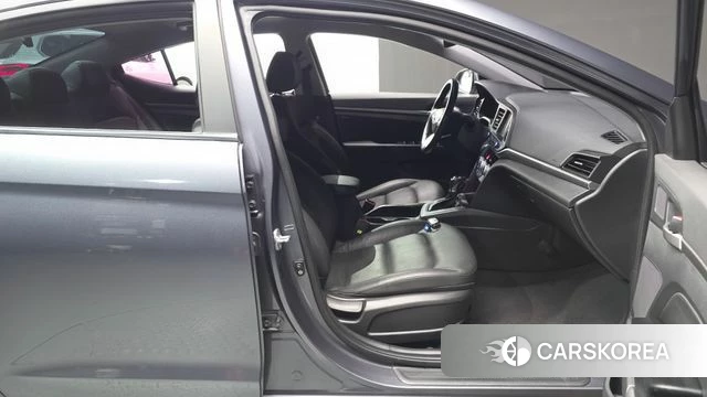 Hyundai The New Avante AD id 4677540 из Кореи 18