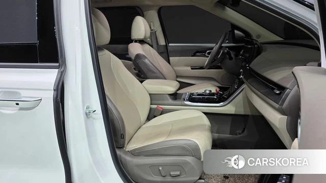 Kia Carnival 4th generation id 4950609 из Кореи 18