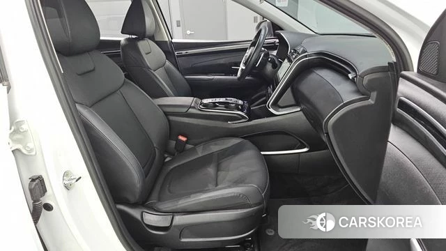 Hyundai Tucson (NX4) id 4951185 из Кореи 18