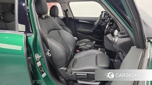 Mini Cooper id 4697640 из Кореи 18