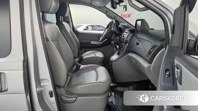 Hyundai The New Grand Starex id 4992918 из Кореи 18