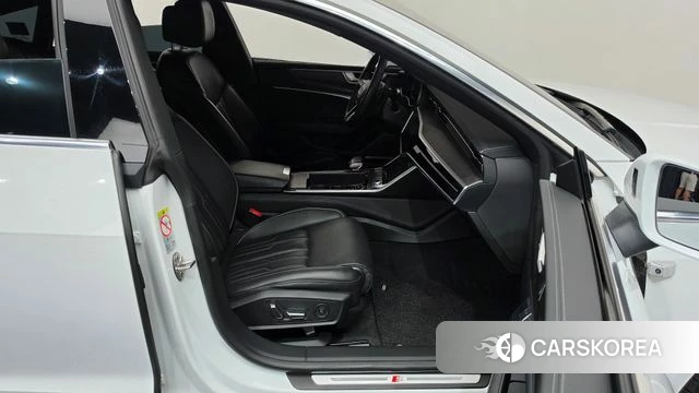 Audi A7 (4K) id 5023454 из Кореи 18