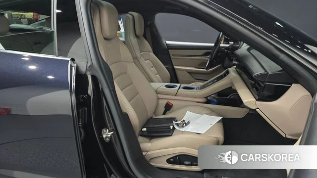 Porsche Taycan id 5027761 из Кореи 18
