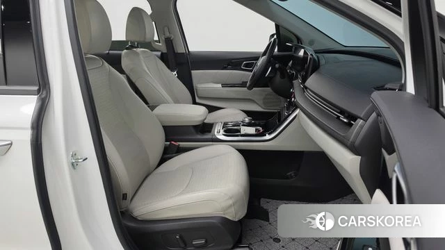 Kia Carnival 4th generation id 4764619 из Кореи 18