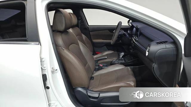 Kia Come New K3 id 4993560 из Кореи 18