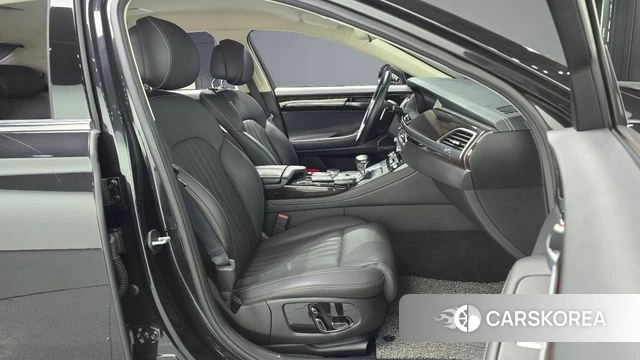 Genesis G90 id 5029208 из Кореи 18