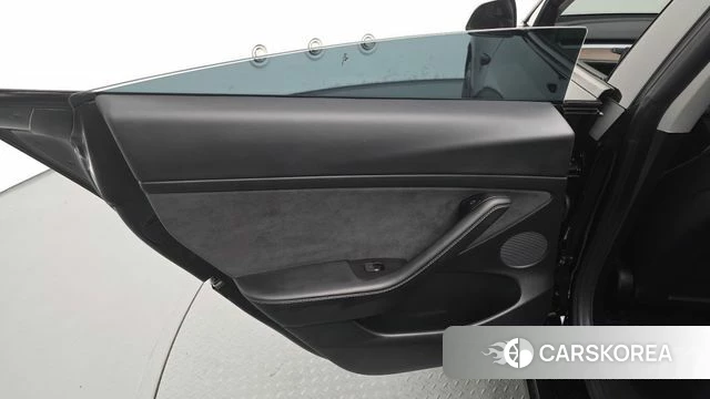 Tesla Model 3 id 5017569 из Кореи 18