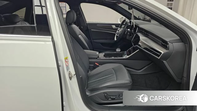 Audi A6 (C8) id 4774703 из Кореи 18