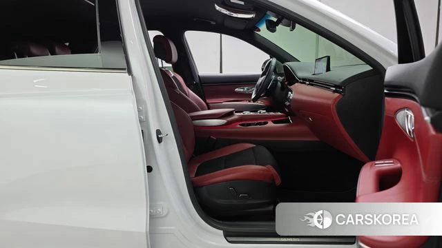 Genesis GV70 id 4966053 из Кореи 18