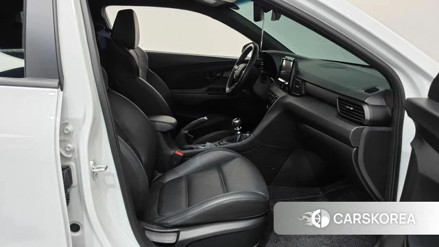Hyundai Veloster (JS) id 4992967 из Кореи 18