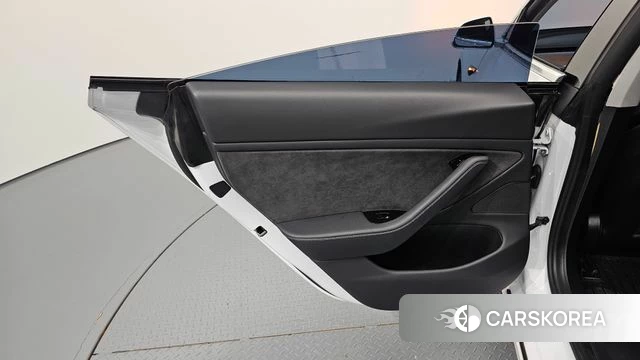 Tesla Model 3 id 4759586 из Кореи 18