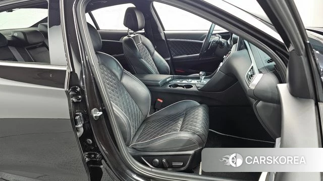 Genesis G70 id 4988411 из Кореи 18