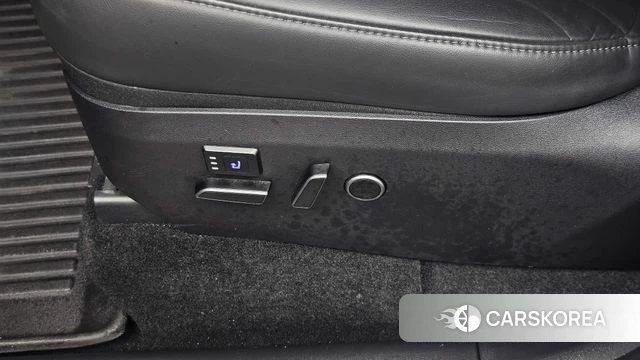 Tesla Model Y id 5039717 из Кореи 18