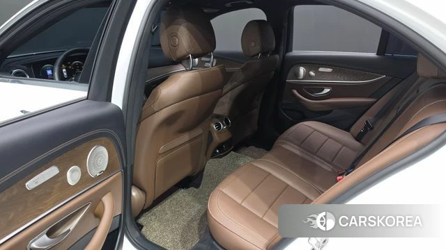 Mercedes-Benz E-Class W213 id 4985804 из Кореи 18