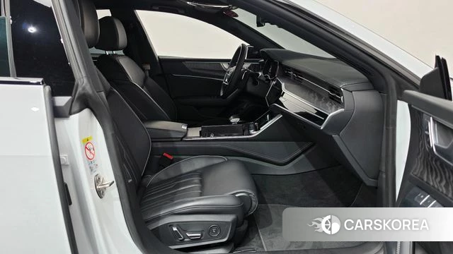 Audi A7 (4K) id 5015834 из Кореи 18