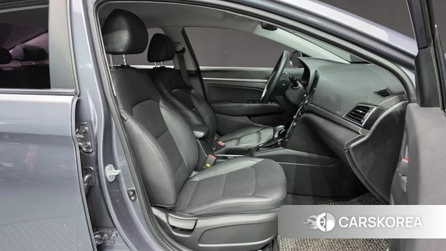 Hyundai Avante AD id 4722651 из Кореи 18