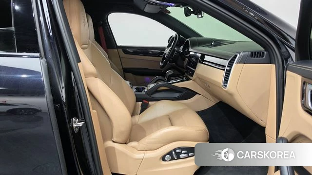 Porsche Cayenne (PO536) id 4982561 из Кореи 18