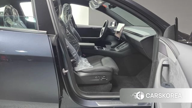 Tesla Model Y id 4791776 из Кореи 18