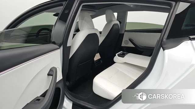 Tesla Model 3 id 5039268 из Кореи 18