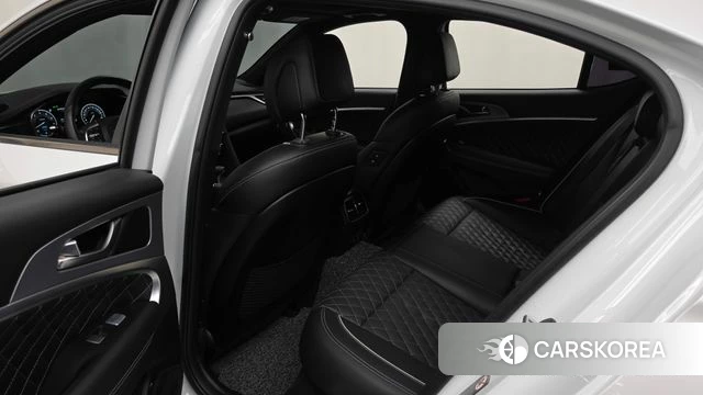 Genesis G70 id 5018112 из Кореи 18