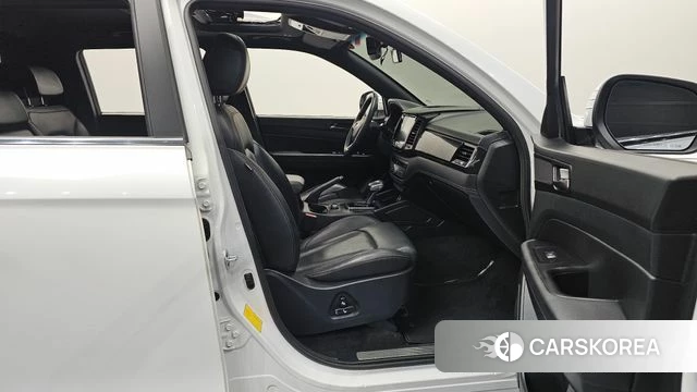 Ssangyong Rexton Sports Cannes id 4952329 из Кореи 18