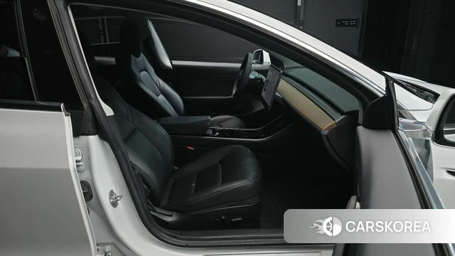 Tesla Model 3 id 4754872 из Кореи 18