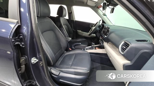 Hyundai Venue id 5053430 из Кореи 18