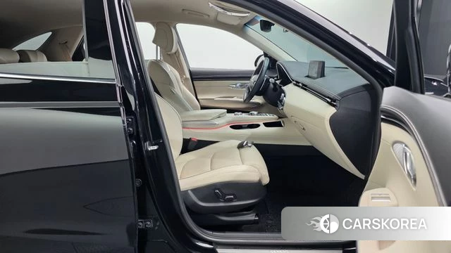 Genesis GV70 id 5021958 из Кореи 18