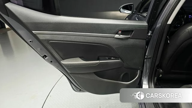 Hyundai Avante AD id 4873504 из Кореи 18