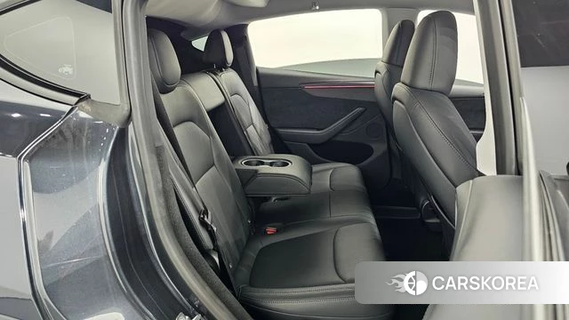 Tesla Model Y id 4375027 из Кореи 18
