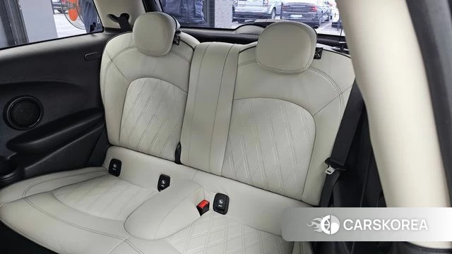Mini Cooper S id 4996410 из Кореи 18