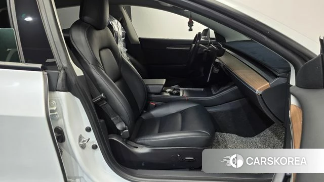 Tesla Model 3 id 4958771 из Кореи 18