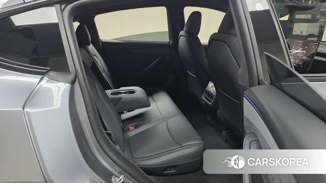 Tesla Model Y id 5010907 из Кореи 18