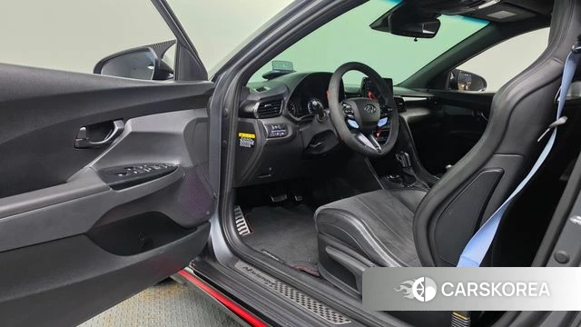 Hyundai Veloster (JS) id 4992803 из Кореи 18