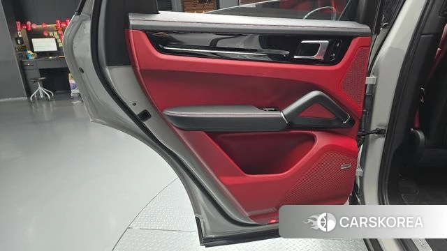 Porsche Cayenne (PO536) id 5017830 из Кореи 18