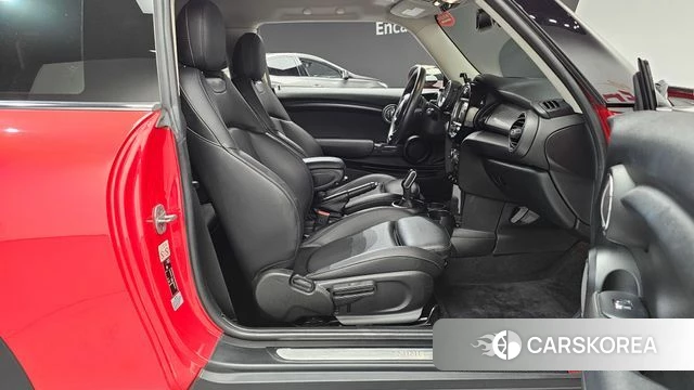 Mini Cooper id 4998110 из Кореи 18