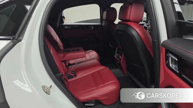Porsche Cayenne (PO536) id 4671629 из Кореи 18