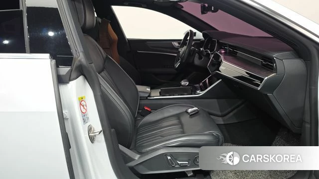 Audi A7 (4K) id 5034971 из Кореи 18
